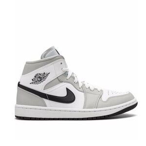 Nike Womens Air Jordan 1 Mid Light Smoke Grey BQ6472-015